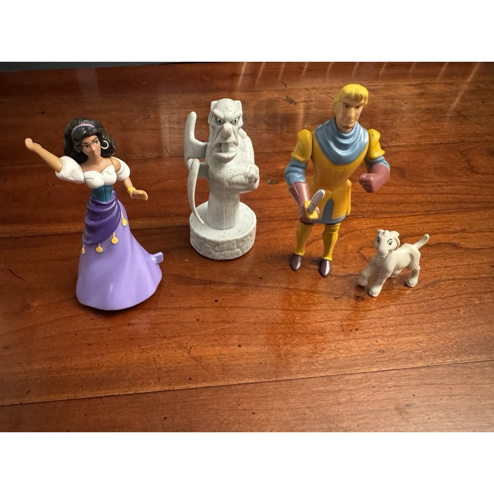 Set Of 4 Disney‎ Hunchback Of Notre-Dame Burger King Toys 1996